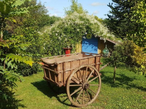 Гостиница insolites du bonheur de vivre  Мэнье